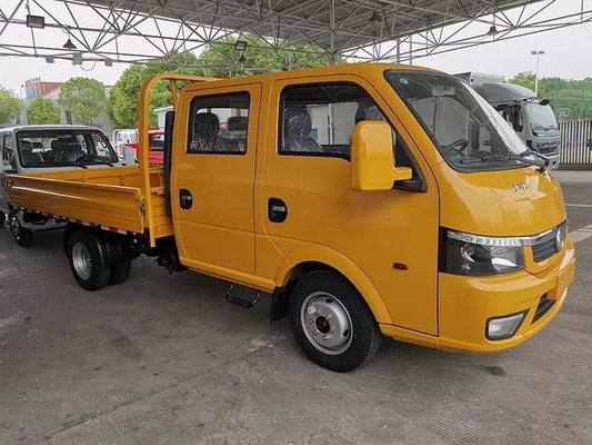 Fila doble del taxi de Mini Truck Transport 6 de la rueda de Dongfeng del camión amarillo del cargo