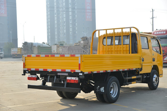 el camión de carga ligero 4x2 5 asienta el camión de carga plano ligero 115hp para la recogida