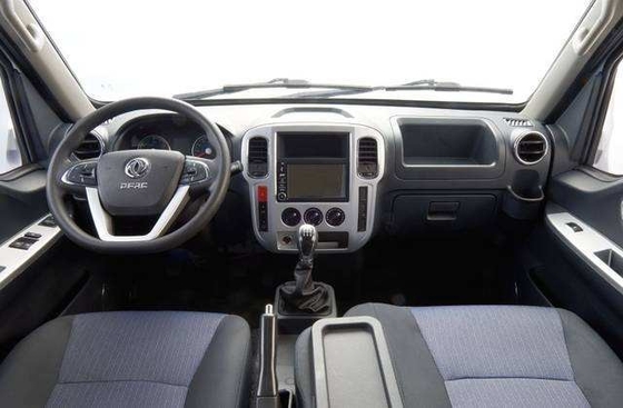 Dongfeng EEC New Energy Electric Truck 2 Asientos 66.8kwh Batería R15 Neumático