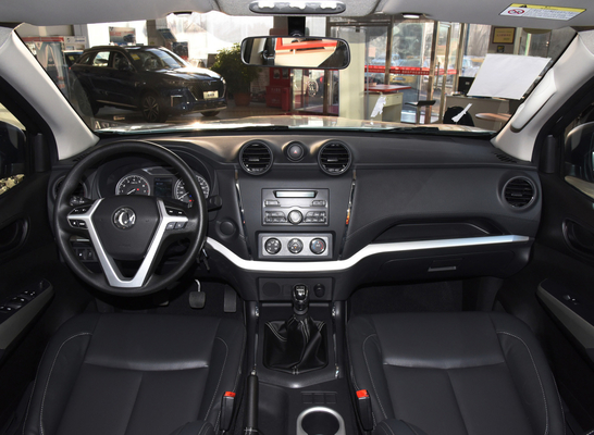 Dos gasolina Turbo MAX Speed 160km/h de los asientos 1.8L de la recogida 5 de SUV de la puerta de la impulsión 4 de la rueda