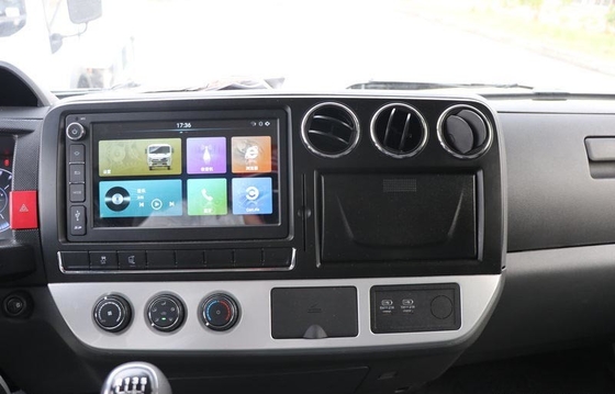 Edición de lujo 4x2 DONGFENG del contenedor para mercancías de los camiones diesel ligeros de Cummins