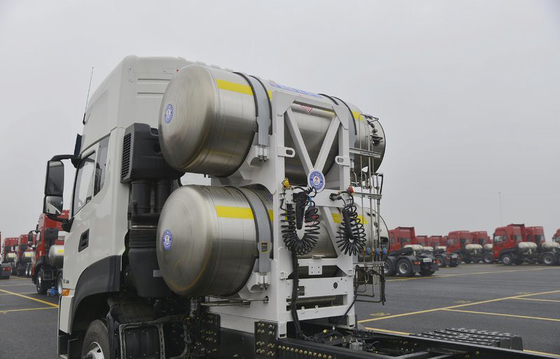 Las mercancías transportan la masa de la tracción del motor del tractor remolque 500HP del GASERO CNG 32,4 toneladas