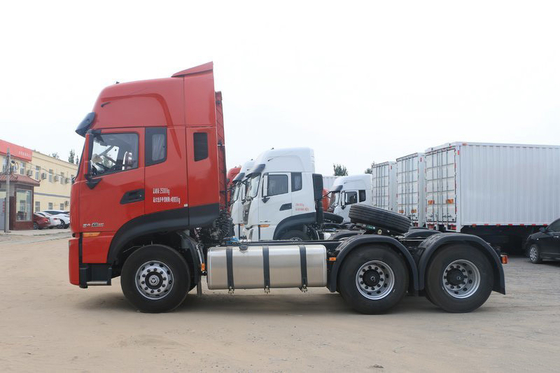 Camión diesel 560hp Max Torque del tractor de Dongfeng los 2650N.m para transportar mercancías