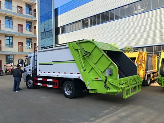 Impulsión municipal de la mano izquierda 4x2 del camión 165hp del saneamiento del solo taxi de DongFeng