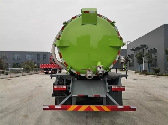 Camión 11,5 de petrolero diesel de la succión de las aguas residuales de CBM 200 HP del camión fecal medio de la succión