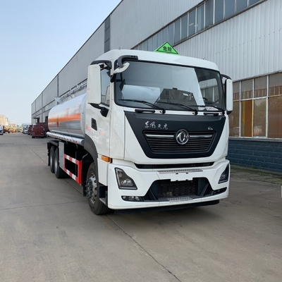 Petrolero resistente 300 HP 23,3 Cbm del transporte del camión de DONGFENG 6x4
