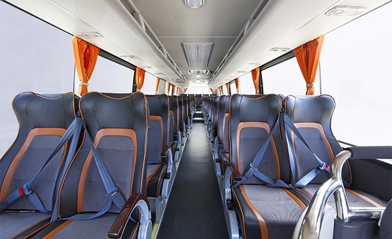 45 - 53 servicio de autobús diesel del turismo de la transmisión del coche 270hp 6MT del autobús de los asientos